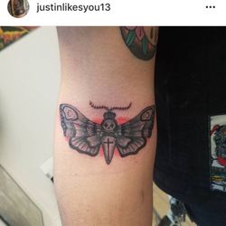 Looking Glass Tattoos