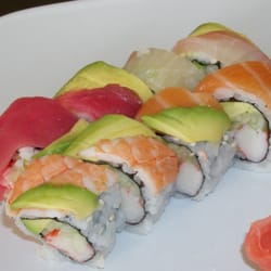Cocochi Asian Cuisine - Rainbow Roll