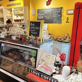 Cody's On 4th - Cashier - Breakfast & Brunch Near Me - Mount Dora, Florida