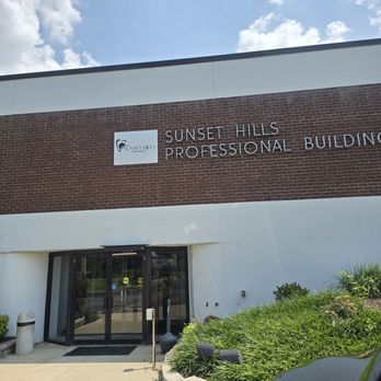 Helmkamp Orthodontics - Outer building that hosts the orthodontic & dental office - Orthodontists Near Me - Sunset Hills, Missouri Helmkamp Orthodontics - Outer building that hosts the orthodontic & dental office - Orthodontists Near Me - Sunset Hills, Missouri