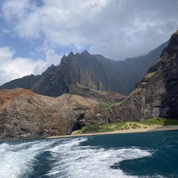 Na Pali Pirates - Boat Tours Near Me Na Pali Pirates - Boat Tours Near Me