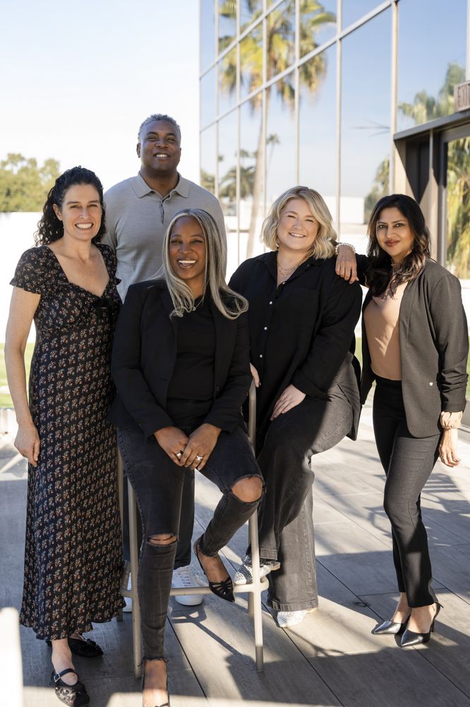 Cauley & Associates - grief counselor in Beverly Hills, CA