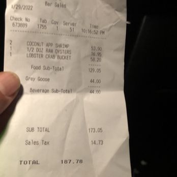 Spondivits - We gave the bartender 250 with tip!! It wasn't his fault the manger was ignorant and rude - Seafood Near Me - East Point, Georgia Spondivits - We gave the bartender 250 with tip!! It wasn't his fault the manger was ignorant and rude - Seafood Near Me - East Point, Georgia