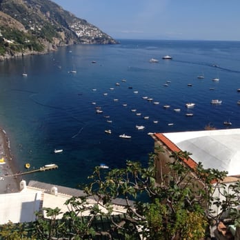 Caffè Positano - View from street seats - Italian Near Me - Positano, SA Caffè Positano - View from street seats - Italian Near Me - Positano, SA