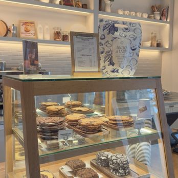 Bacio di Latte - Gelato Near Me - Studio City, California Bacio di Latte - Gelato Near Me - Studio City, California