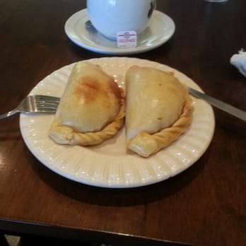 New Buenos Aires - Empanadas de carne juicy, big, delicious, unbelievably inexpensive - Argentine Near Me - Burbank, California New Buenos Aires - Empanadas de carne juicy, big, delicious, unbelievably inexpensive - Argentine Near Me - Burbank, California