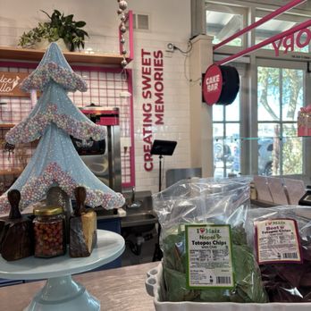 Dolce Pastello - Desserts Near Me - Tucson, Arizona