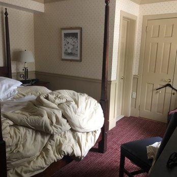 Green Mountain - Room 238 - very small - Hotels Near Me - Stowe, Vermont