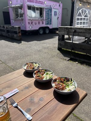 Yabai Nikkei by null