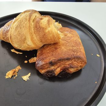 Sy's Sweet Dessert Bar - Croissant & Chocolate du Pain - Bakeries Near Me - Las Vegas, Nevada Sy's Sweet Dessert Bar - Croissant & Chocolate du Pain - Bakeries Near Me - Las Vegas, Nevada