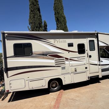 Live2RV - Our RV before we left - RV Rental Near Me - Concord, California