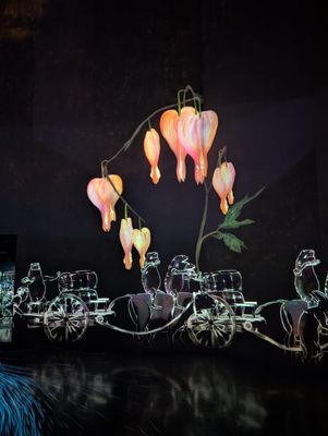 teamLab Borderless: MORI Building DIGITAL ART MUSEUM by null