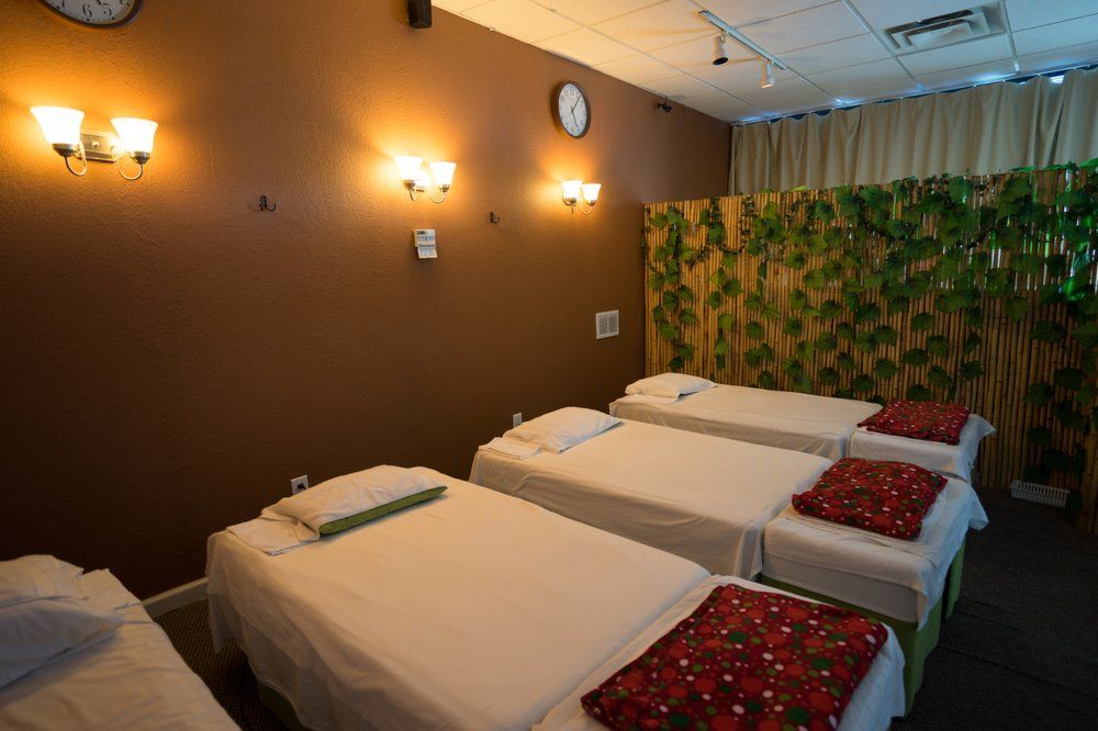 CRYSTAL FOOT SPA Updated September 2024 25 Reviews 7995 Lbj Fwy