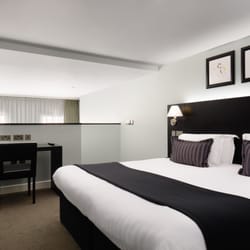 The Nadler - Liverpool - Gallery Room - Bedroom
