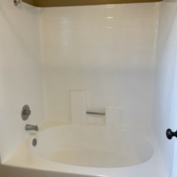 Adi's Housekeeping Services - Spotless bathtubs - Office Cleaning Near Me Adi's Housekeeping Services - Spotless bathtubs - Office Cleaning Near Me