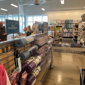 Nordstrom Rack - Waiting in line - Shoe Stores Near Me - Virginia Beach, Virginia Nordstrom Rack - Waiting in line - Shoe Stores Near Me - Virginia Beach, Virginia