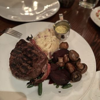 The Keg Steakhouse + Bar - 10oz medium Filet Mignon with Garlic Mashed Potato - Steakhouses Near Me - Toronto, Ontario