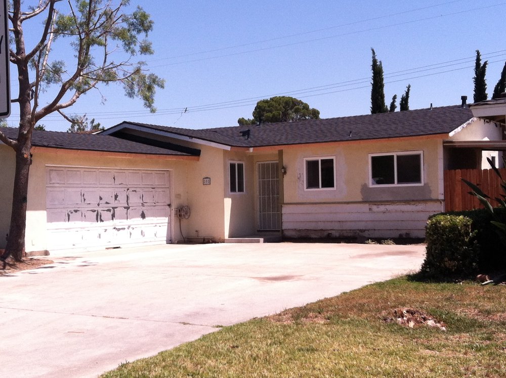 Slide of C&C Roofing