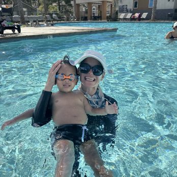 Swim With Elly - Swimming Lessons/Schools Near Me Swim With Elly - Swimming Lessons/Schools Near Me