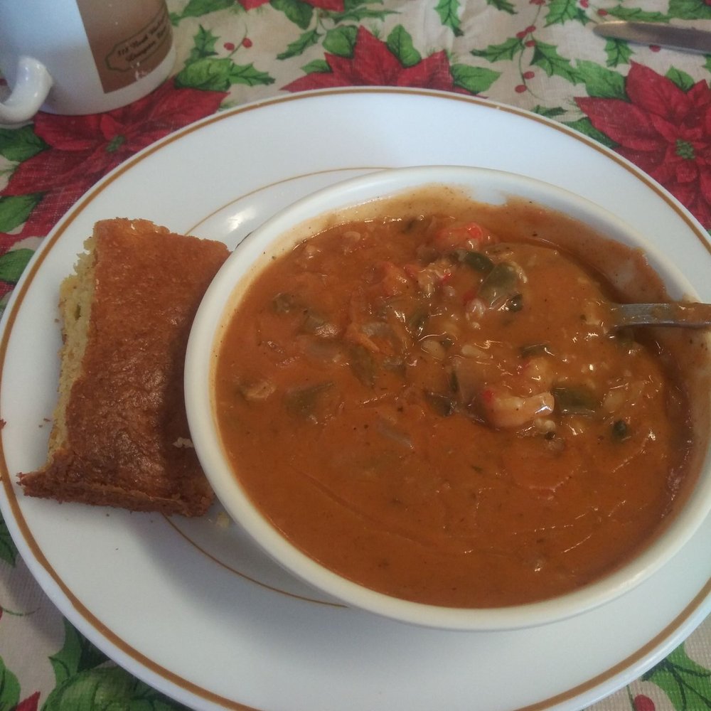 Courthouse Whistle Stop Cafe - Crawfish Etoufee - Burgers Near Me - Livingston, Texas Courthouse Whistle Stop Cafe - Crawfish Etoufee - Burgers Near Me - Livingston, Texas