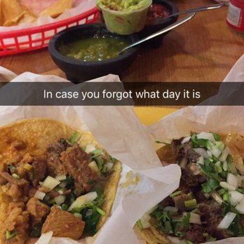 De Pasada - Al pastor and lengua taco. Salsa and small side of guac in the back. - Mexican Near Me - Chicago, Illinois De Pasada - Al pastor and lengua taco. Salsa and small side of guac in the back. - Mexican Near Me - Chicago, Illinois