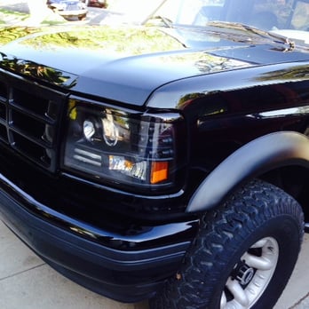 Pro Am Auto Body Shop - My '96 Bronco. Full repaint and custom body work by Pro Am. New headlights, taillights, fender flares and nerf bars. Luv it!!! - Body Shops Near Me - Burbank, California Pro Am Auto Body Shop - My '96 Bronco. Full repaint and custom body work by Pro Am. New headlights, taillights, fender flares and nerf bars. Luv it!!! - Body Shops Near Me - Burbank, California