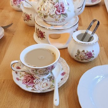 Proper Rose Garden - Tea pot and tea cup - Themed Cafes Near Me - Katy, Texas