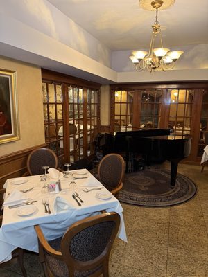 Arturo's Restaurant by null