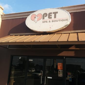 Pet Spa & Boutique - Store sign - Pet Groomers Near Me - Laredo, Texas Pet Spa & Boutique - Store sign - Pet Groomers Near Me - Laredo, Texas