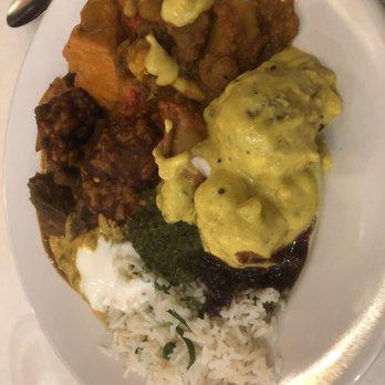 Himalayan Restaurant - Assortment of curries from the buffet - Himalayan/Nepalese Near Me - Niles, Illinois Himalayan Restaurant - Assortment of curries from the buffet - Himalayan/Nepalese Near Me - Niles, Illinois