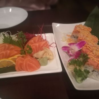Sushi Kaiyo - Paradise roll and salmon sashimi - Sushi Bars Near Me - Mineola, New York Sushi Kaiyo - Paradise roll and salmon sashimi - Sushi Bars Near Me - Mineola, New York