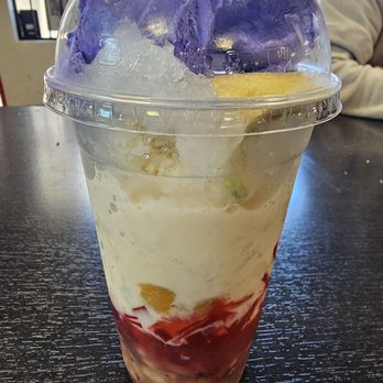 Kujo Eats - Halo halo with ube ice cream - Filipino Near Me - National City, California