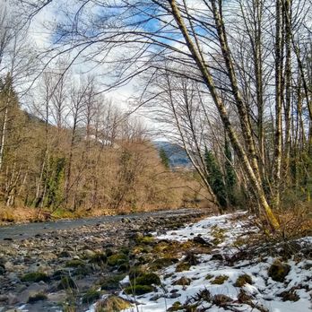 Mt Hood Vacation Rentals - River is nice and relaxing, Mt. Hood is literally in the backyard! - Vacation Rentals Near Me - Welches, Oregon Mt Hood Vacation Rentals - River is nice and relaxing, Mt. Hood is literally in the backyard! - Vacation Rentals Near Me - Welches, Oregon
