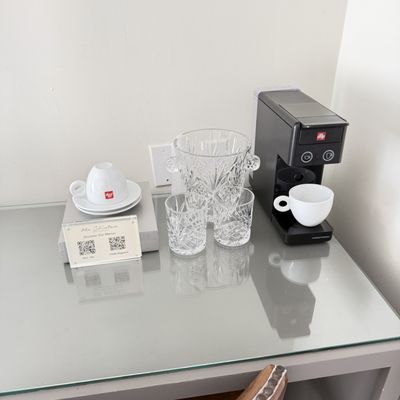 Clinton Hotel South Beach by null