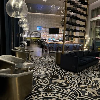 HOTEL INDIGO LOS ANGELES DOWNTOWN - Updated December 2024 - 1142 Photos