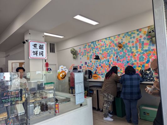 Let's Roll Ice Creamery by null