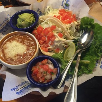Islands Restaurant - Burgers Near Me - Manhattan Beach, California