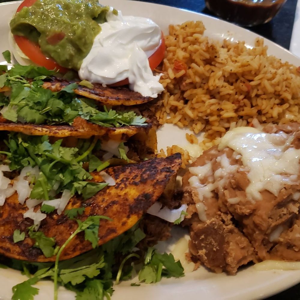 Magnim's - Birria tacos! Huge portion - Lounges Near Me - El Paso, Texas