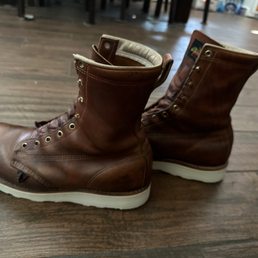 New Vibram soles w/buff and shine New Vibram soles w/buff and shine