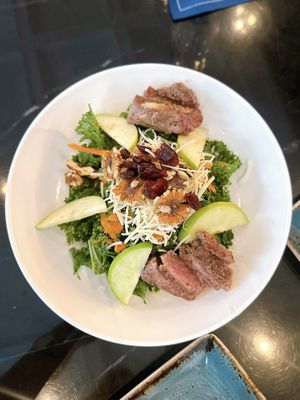 Veranda Lounge by null