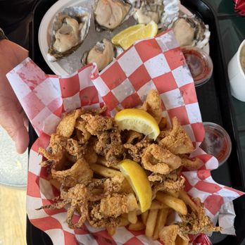 Giovanni's Fish Market - Oysters and calamari! So good - Seafood Near Me - Morro Bay, California
