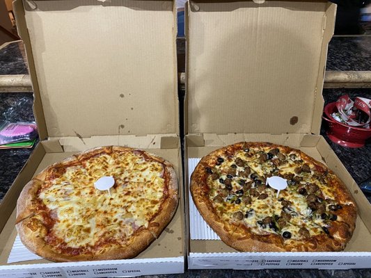 MONROE PIZZA & PINTS - Updated May 2025 - 26 Photos & 77 Reviews - 349