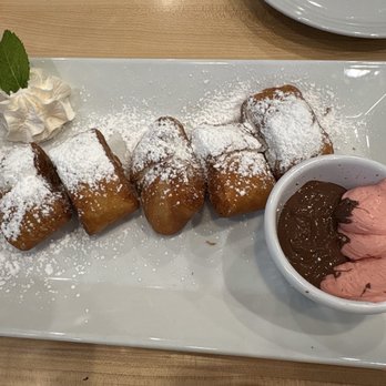 Eggsquisite Cafe - Donuts - Breakfast & Brunch Near Me - Fort Worth, Texas