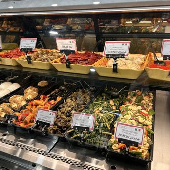 Gencarelli’s Bakery - Appetizers and salads were tempting and the ones I chose were great, there were no bad choices - Bakeries Near Me - Wayne, New Jersey