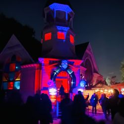 Street Food Cinema - Exterior of the bar