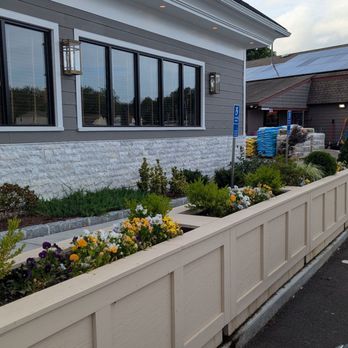 At The Rooftop - Cocktail Bars Near Me - Canton, Connecticut