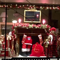 Gingerbread Antiques - Everything you need to make the Christmas of your memories!