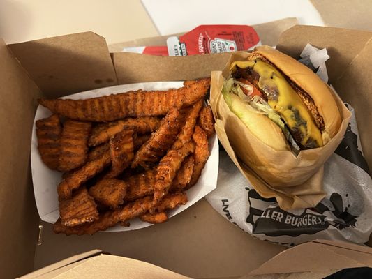 Grindhouse Killer Burgers by null