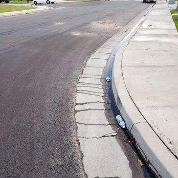 Stockdale Landscape - Tossed out water bottles - Landscaping Near Me - Bakersfield, California Stockdale Landscape - Tossed out water bottles - Landscaping Near Me - Bakersfield, California