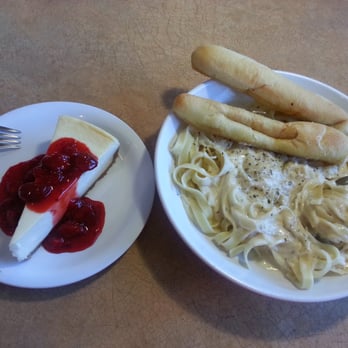 Fazoli's - Having dinner Fazoli's is excellent for this reason.   Quick and fast. - Italian Near Me - Bridgeton, Missouri